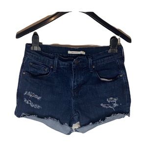 Levi’s 505 cut off distressed shorts